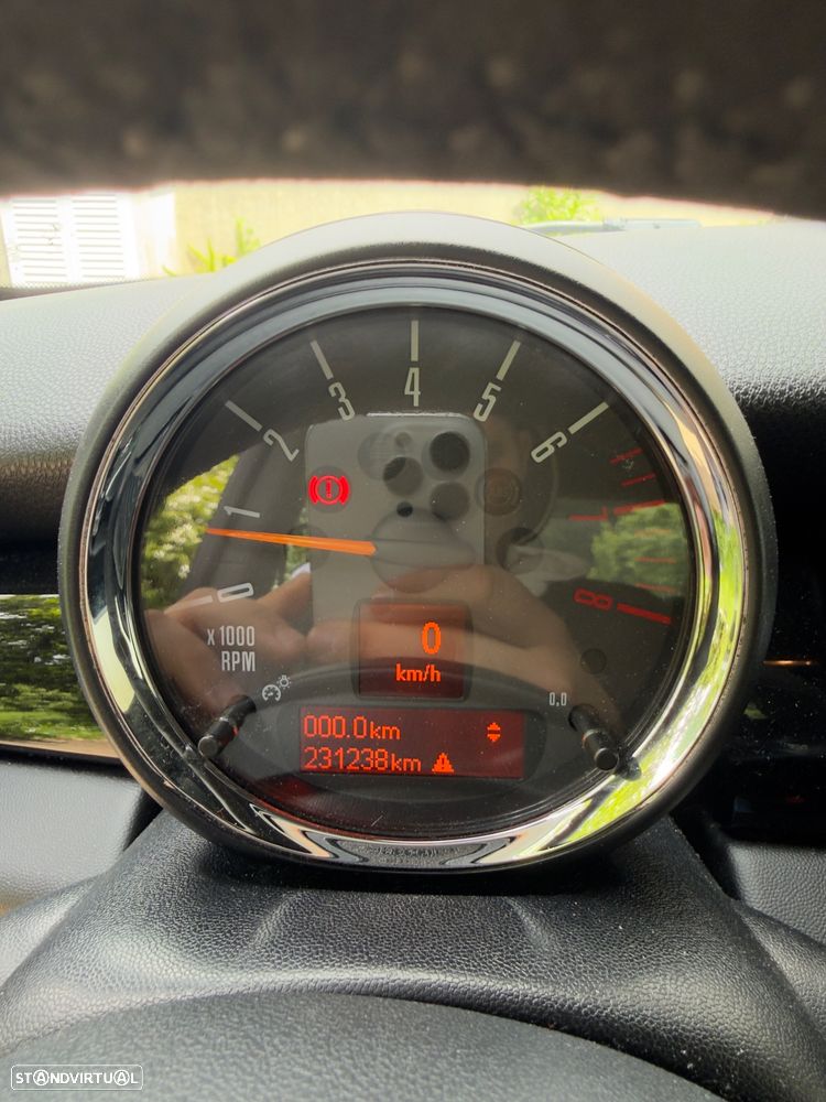 MINI 3 Portas John Cooper Works 153g - 7