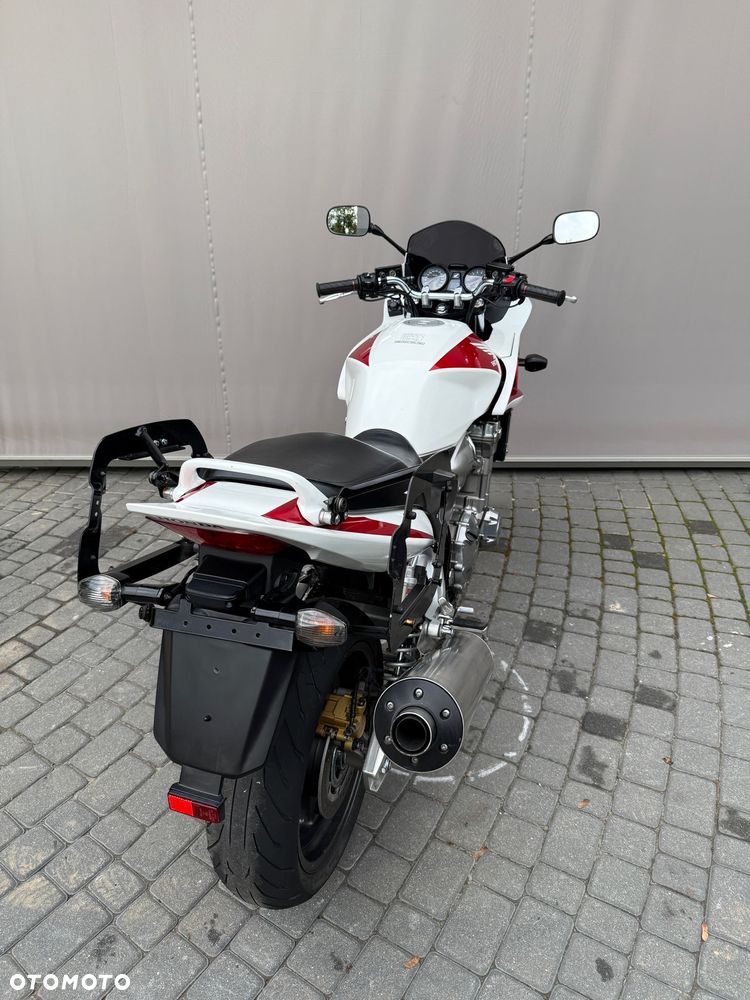 Honda CB - 20