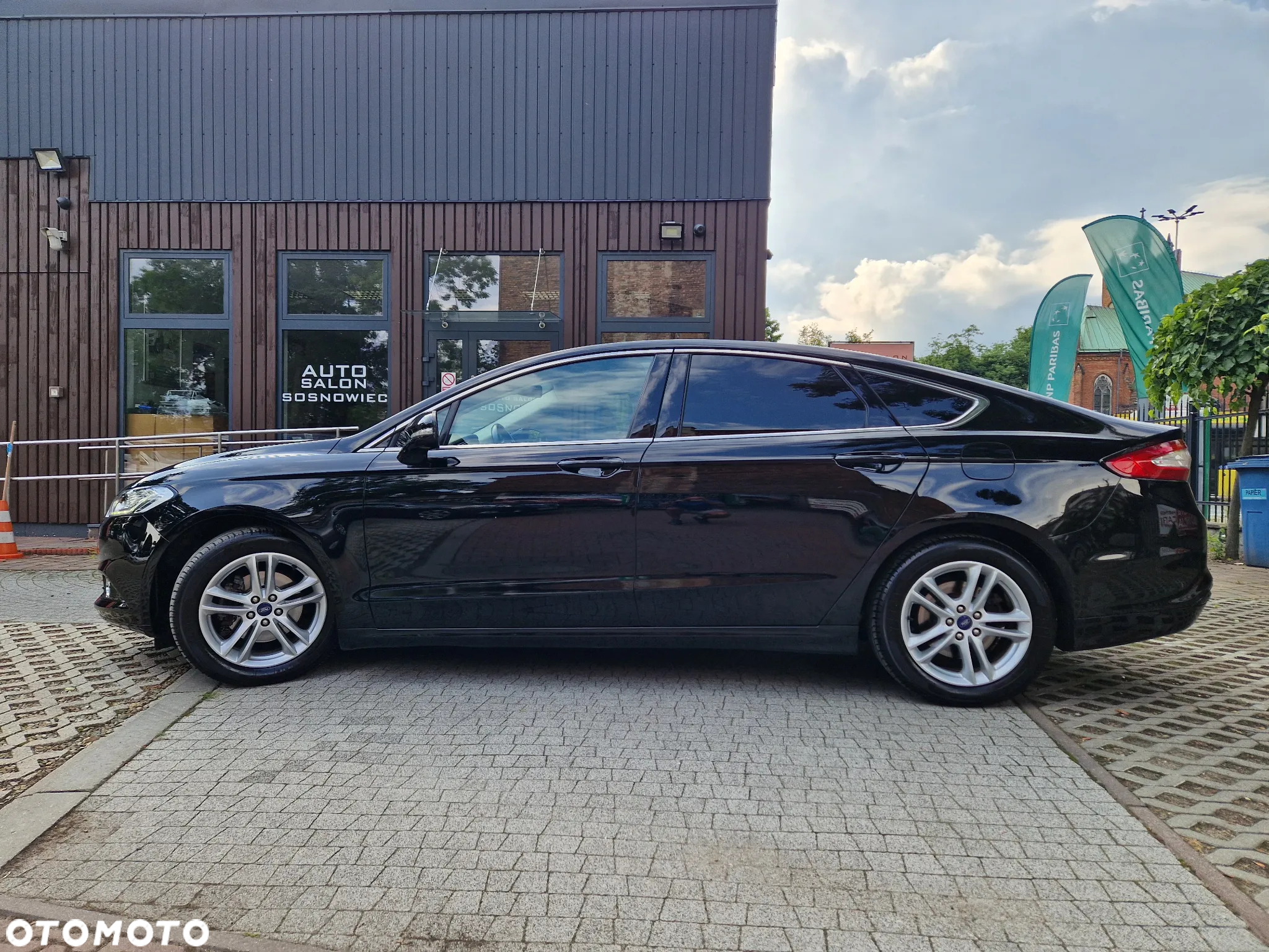 Ford Mondeo 2.0 TDCi Titanium - 23