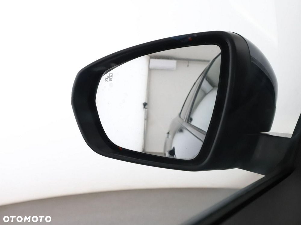 Peugeot 3008 1.6 PureTech Hybrid PHEV Allure Pack S&S EAT8 - 41