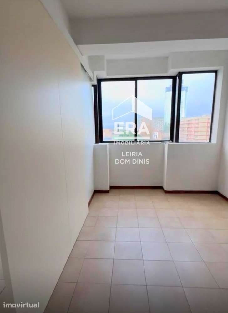 Escritório localizado na Cidade da Maia - Grande imagem: 3/4