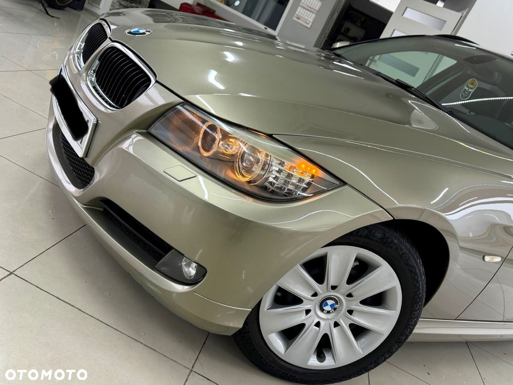 BMW Seria 3 - 38