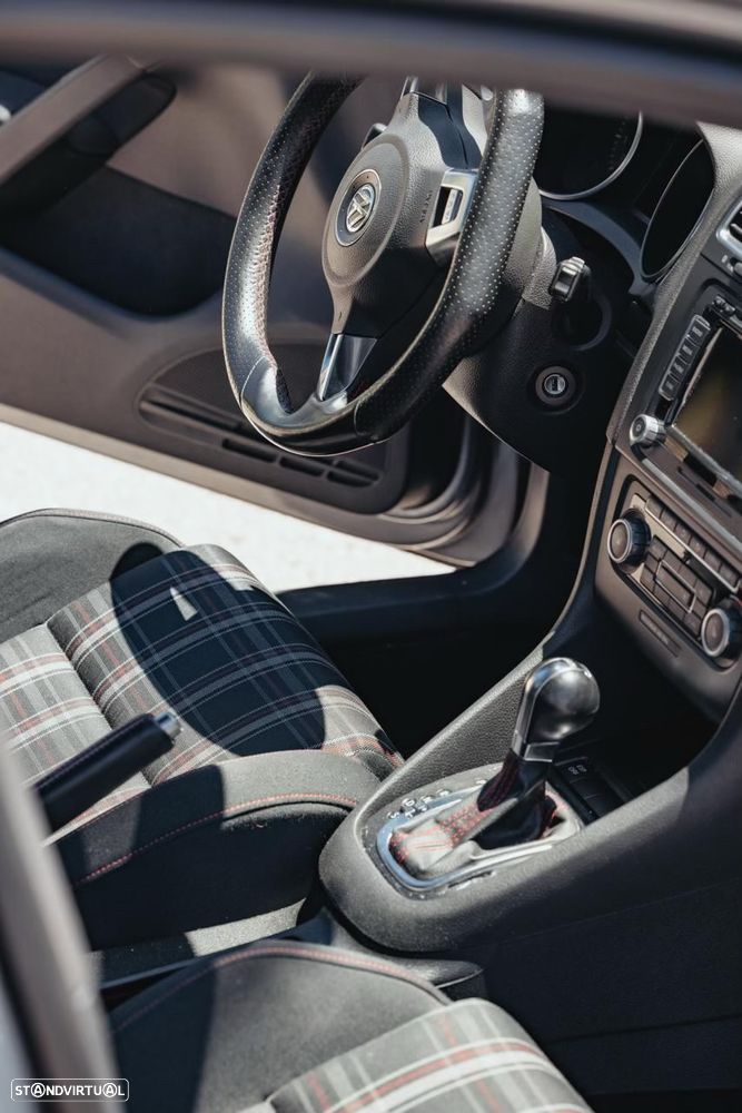 VW Golf 2.0 TSi GTI DSG - 7