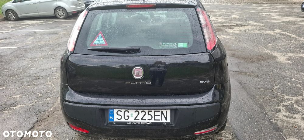 Fiat Punto Evo 1.4 8V Estiva Blue&Me Euro5 - 11