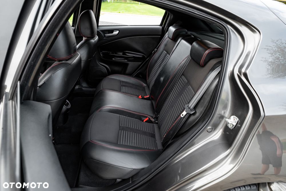 Alfa Romeo Giulietta 1.4 TB MultiAir Distinctive - 19
