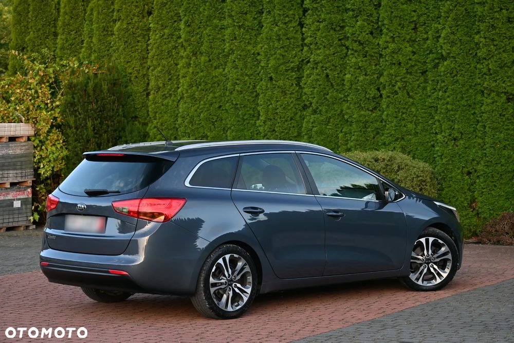 Kia Ceed 1.6 GDI DCT Platinum Edition - 20