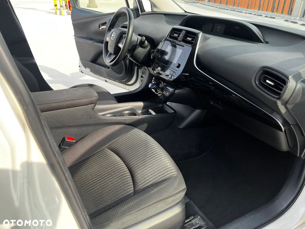 Toyota Prius - 21