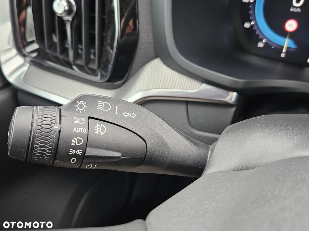 Volvo V60 B4 B Plus Dark - 20