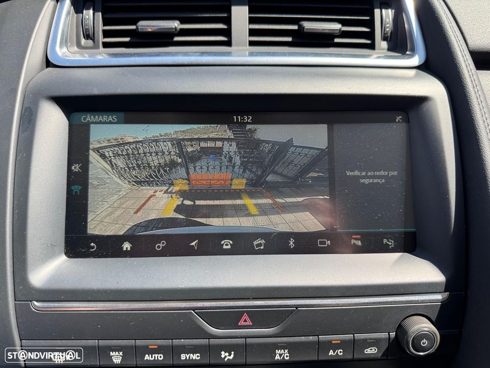 Jaguar E-Pace 2.0 i4D S AWD Aut. - 27