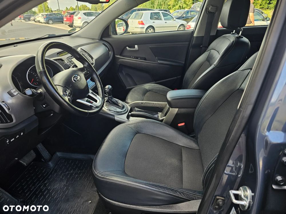 Kia Sportage 2.0 CRDI 4WD Automatik Vision - 16