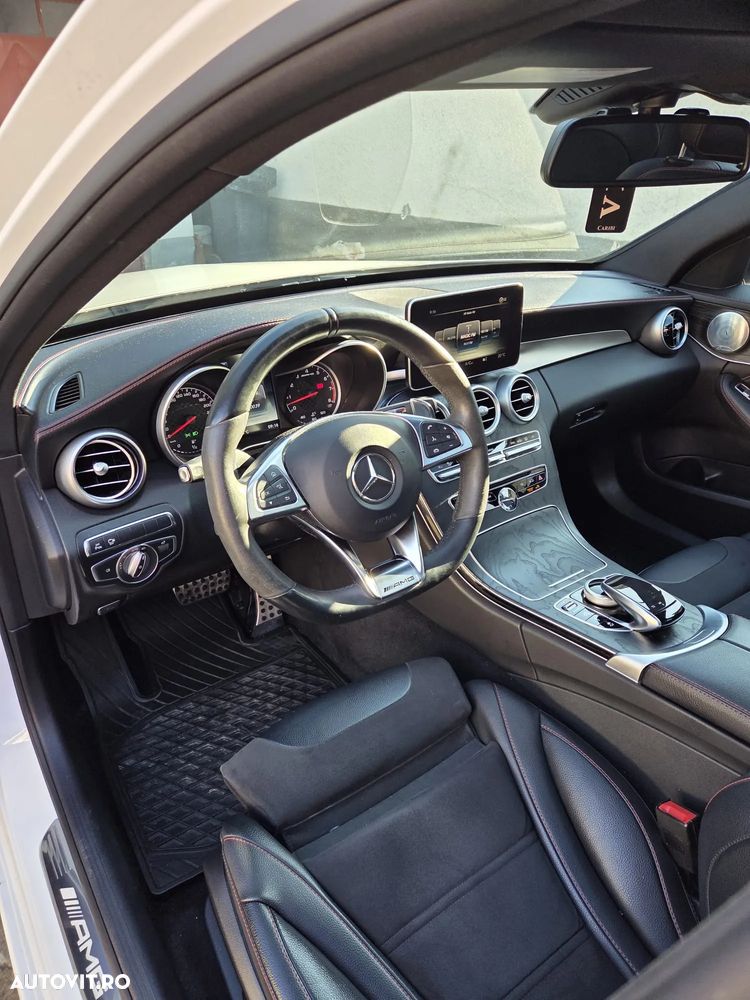 Mercedes-Benz C 43 AMG - 11