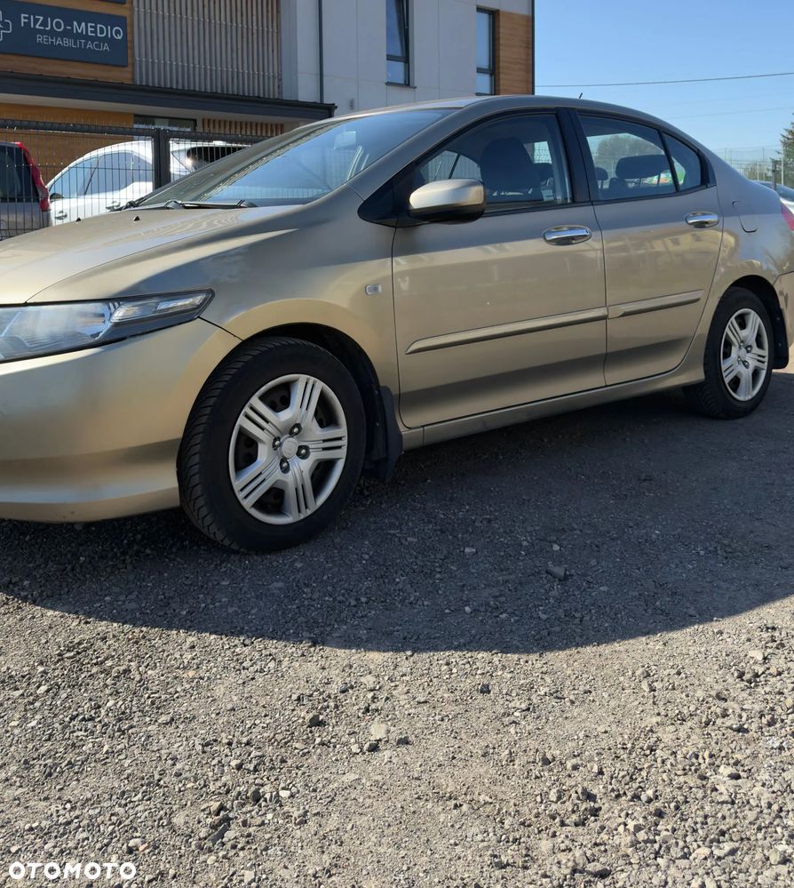 Honda City 1.4 Comfort - 5