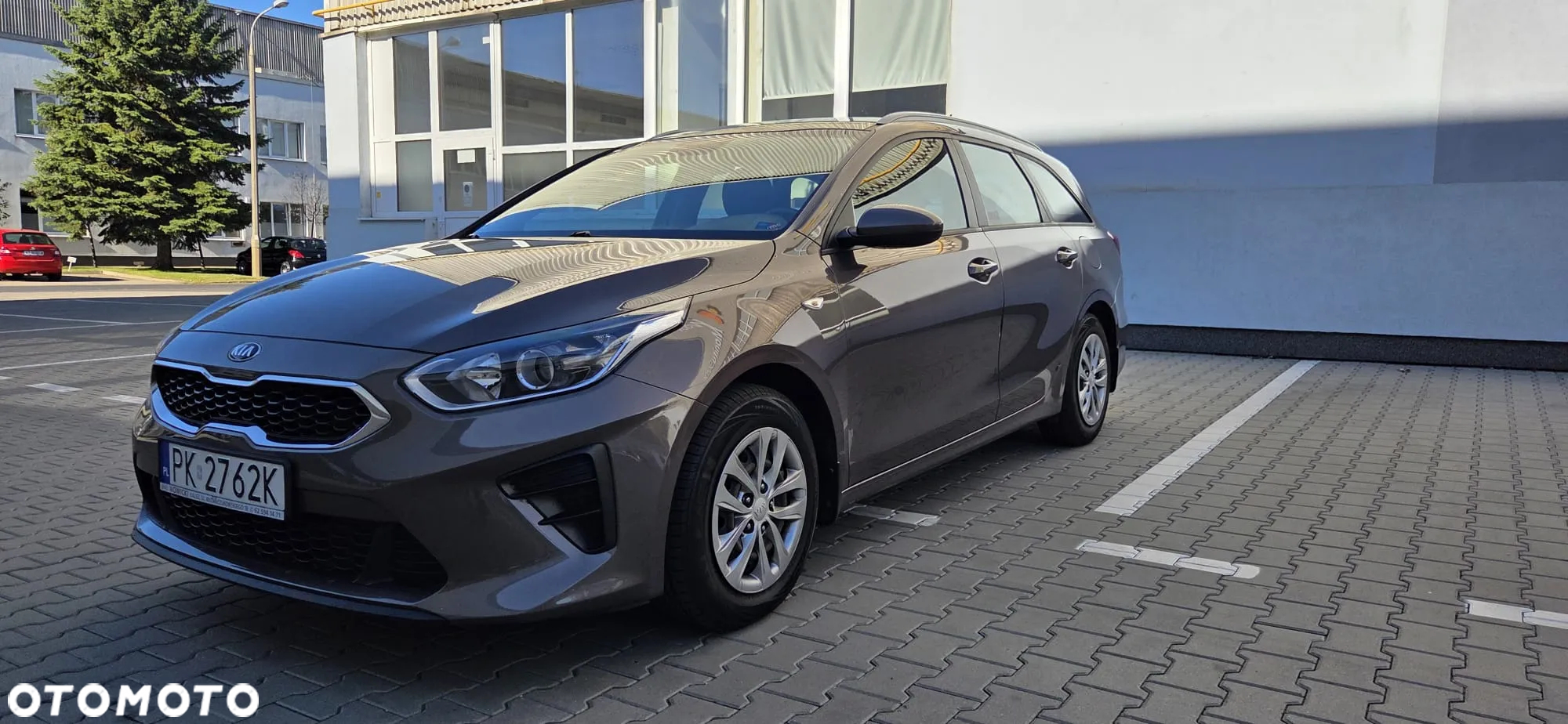 Kia Ceed 1.4 L - 10