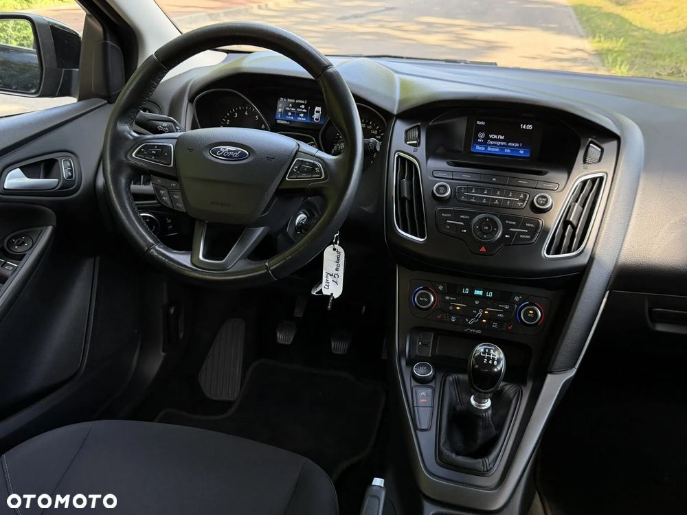 Ford Focus 1.5 EcoBoost Titanium ASS - 11