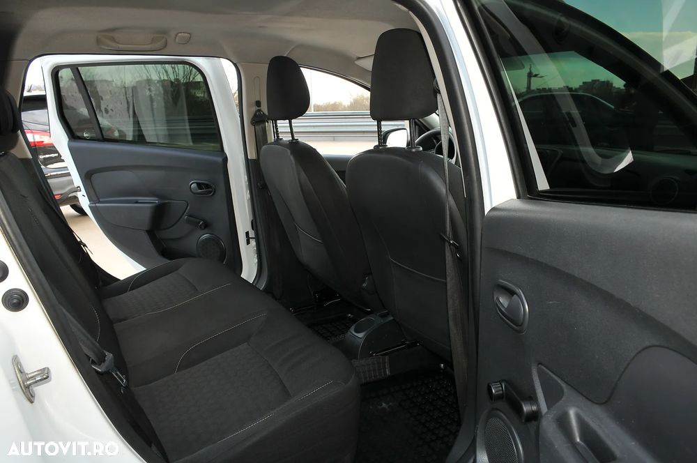 Dacia Logan dCi 90 Prestige - 11