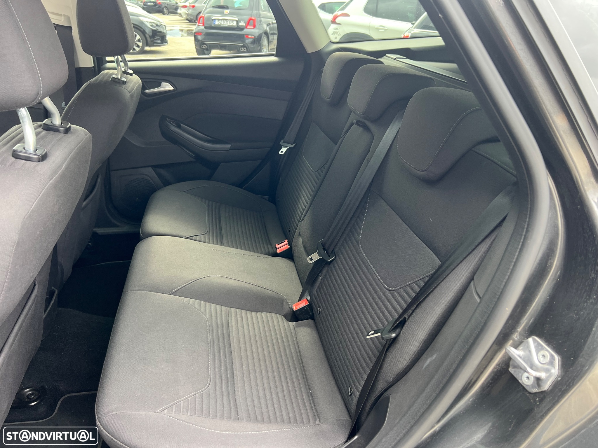 Ford Focus SW 1.0 SCTi Titanium - 16