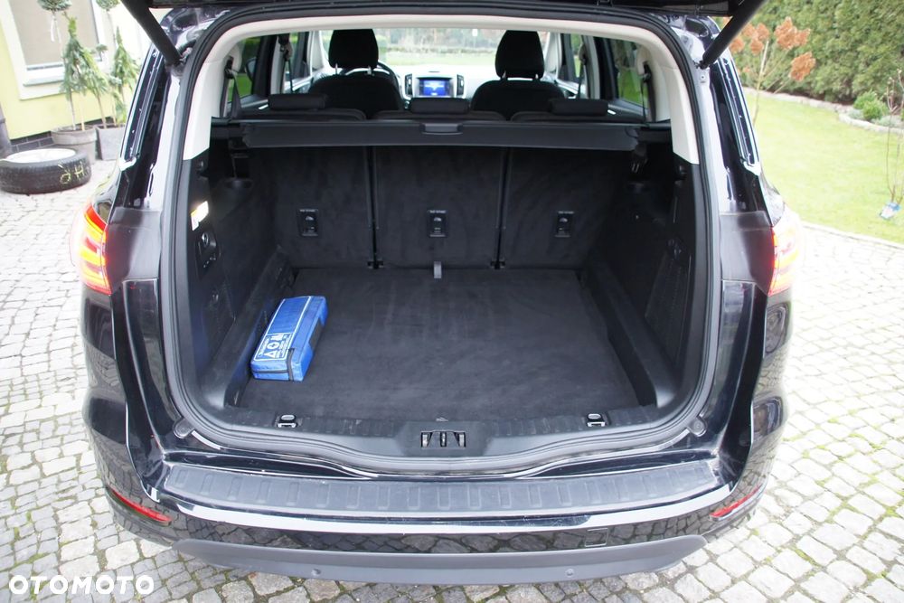 Ford S-Max 2.0 EcoBlue Titanium - 14