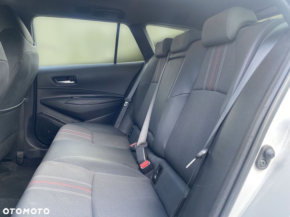 Toyota Corolla 2.0 Hybrid GR Sport - 15
