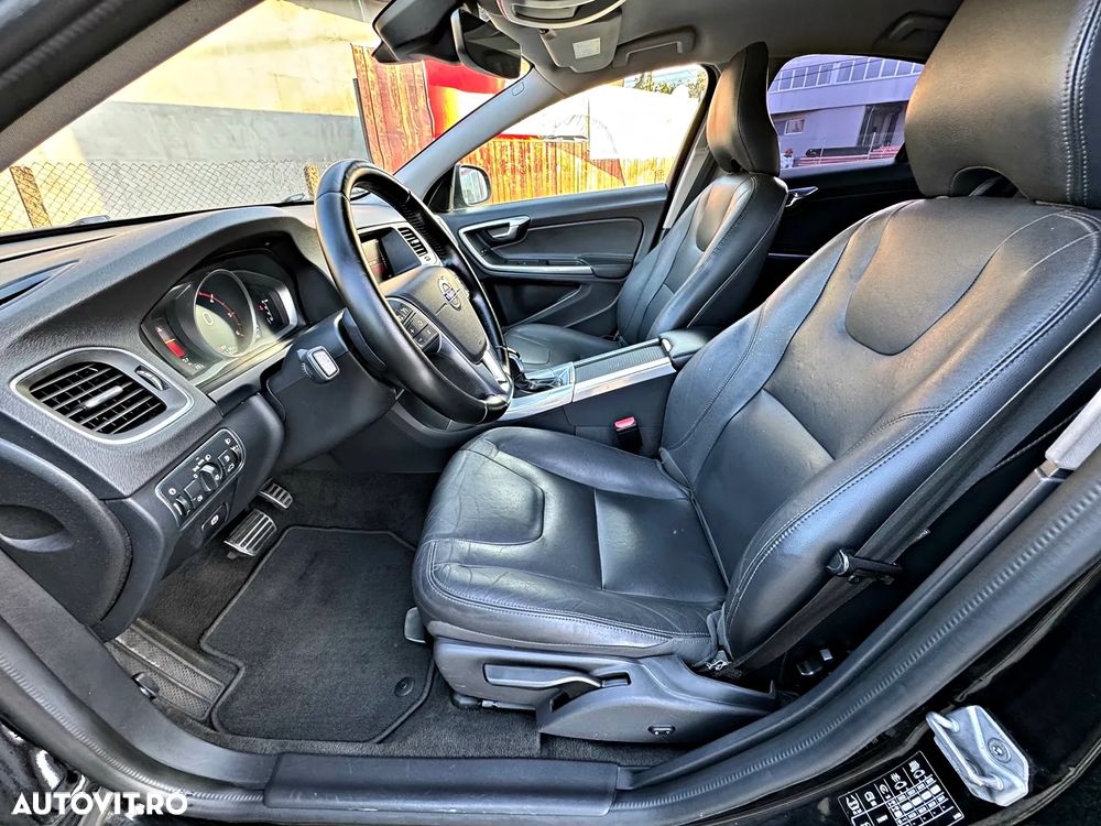 Volvo S60 D2 Geartronic Momentum - 5