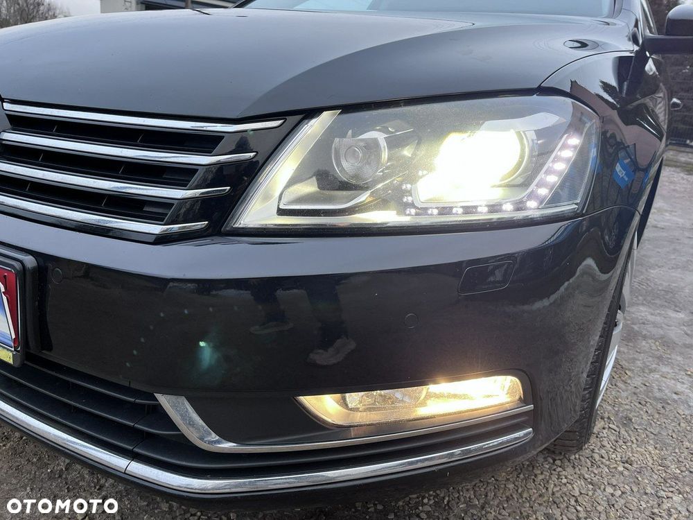 Volkswagen Passat - 11