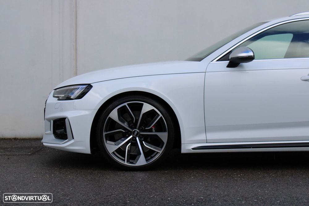 Audi RS4 Avant 2.9 TSI quattro Tiptronic - 11