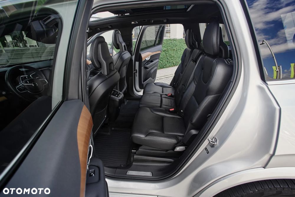 Volvo XC 90 T6 AWD Momentum 7os - 22