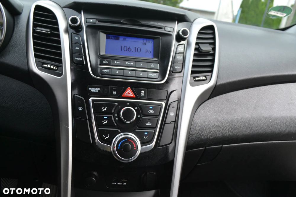 Hyundai i30 1.6 CRDi BlueDrive Classic - 25