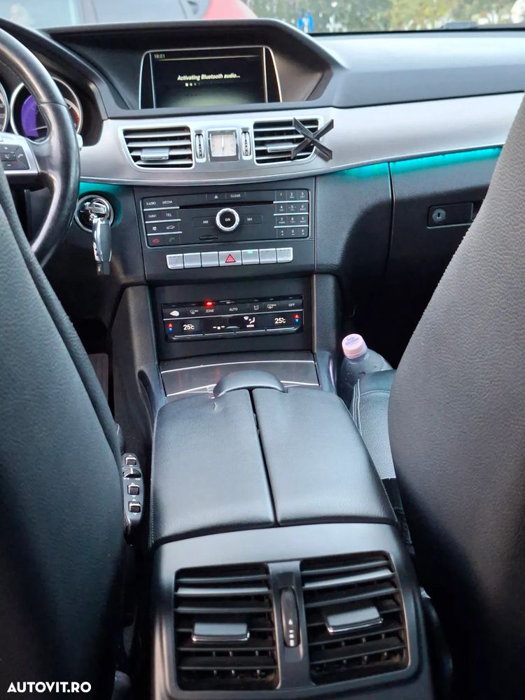 Mercedes-Benz E - 8