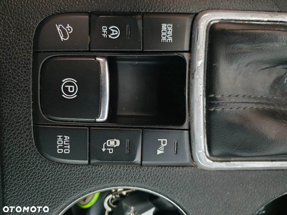 Kia Sportage 1.7 CRDI Business Line 2WD DCT - 20