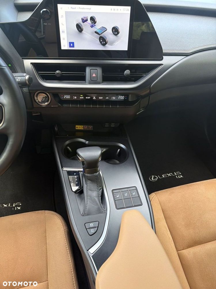 Lexus UX 250h GPF Business 2WD - 16