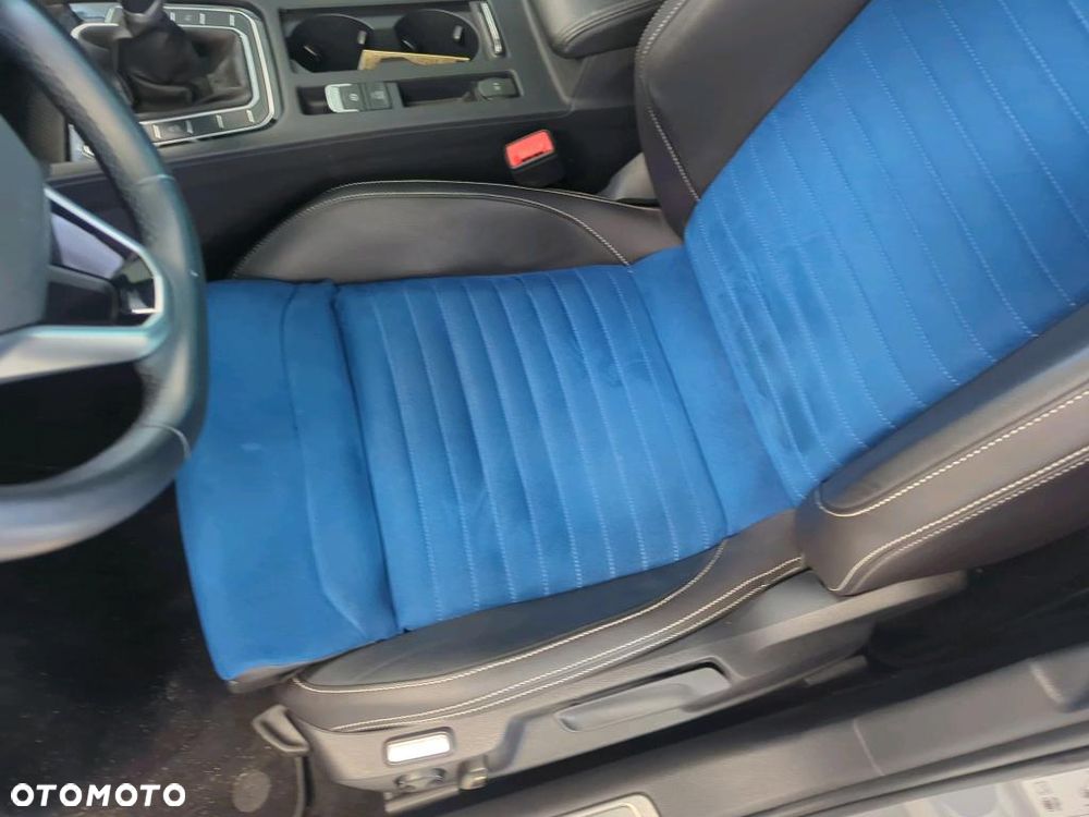Volkswagen Passat Variant 2.0 TDI EVO Elegance - 14