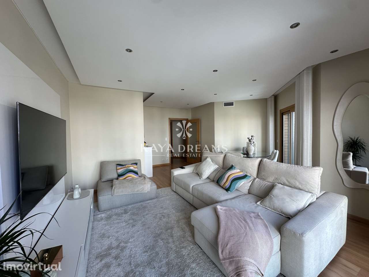 Apartamento T2 em Excelente Estado situado na Urb. Jardim da Amorei... - Grande imagem: 3/30