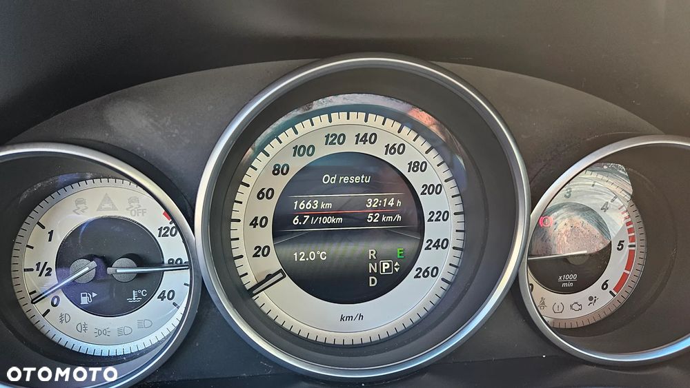Mercedes-Benz Klasa E 220 CDI 7G-TRONIC Avantgarde - 30
