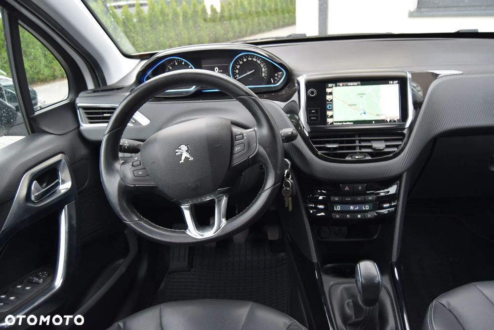 Peugeot 2008 120 VTI Allure - 19