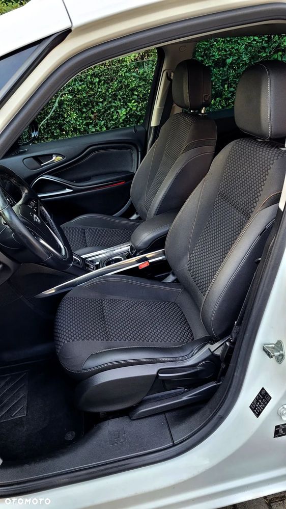 Opel Zafira 2.0 D (CDTI) Automatik Business Edition - 11