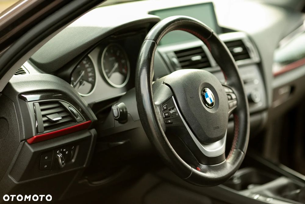 BMW Seria 1 118d - 13