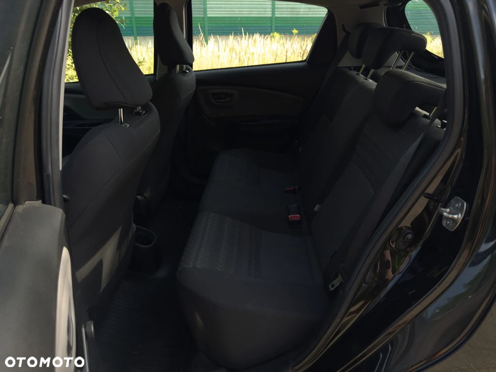 Toyota Yaris 1.33 Life EU6 - 11