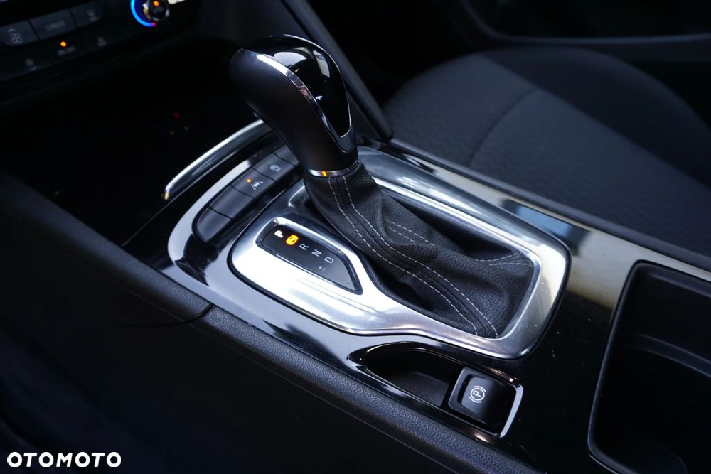 Opel Insignia 1.5 T Enjoy S&S - 21