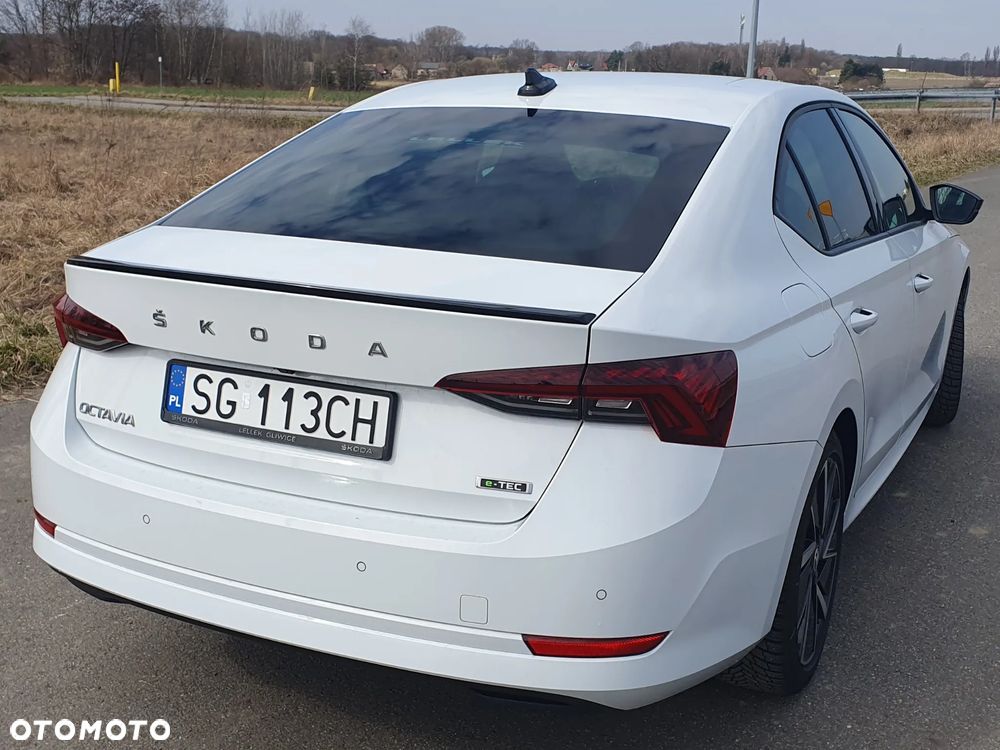 Skoda Octavia 1.5 TSI e-Tec Sportline DSG - 10