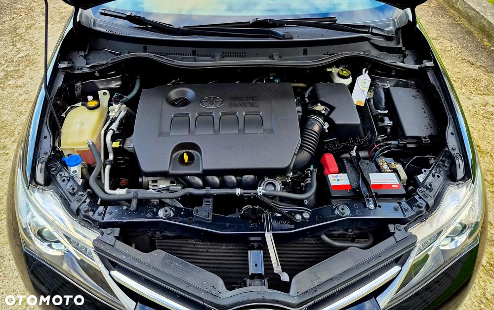 Toyota Auris 1.6 Premium - 32