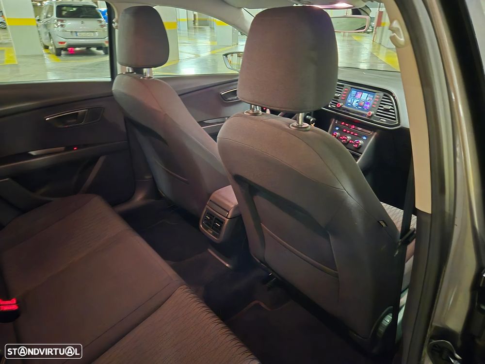 SEAT Leon ST 1.6 TDI Style Ecomotive - 32