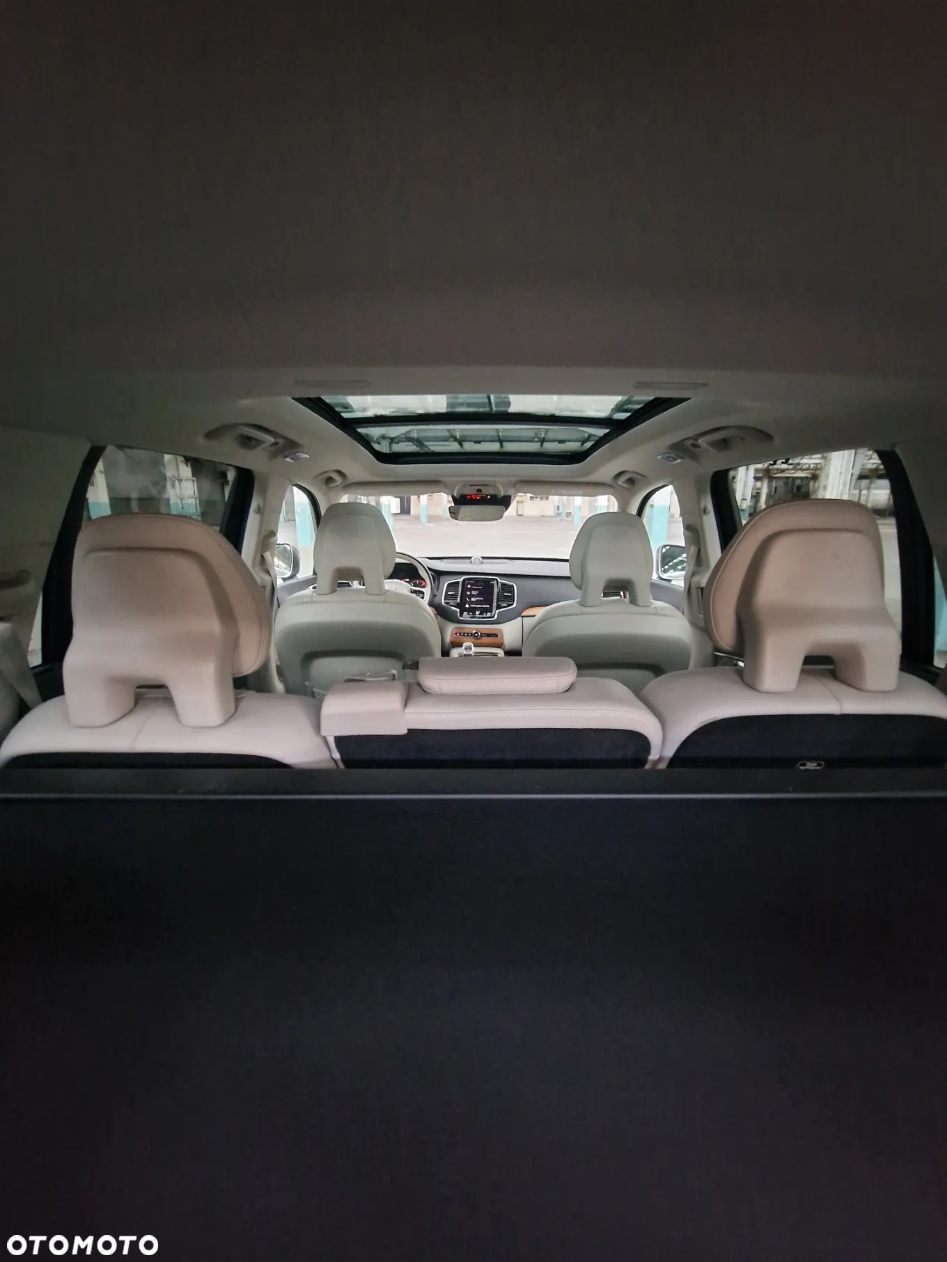 Volvo XC 90 - 38