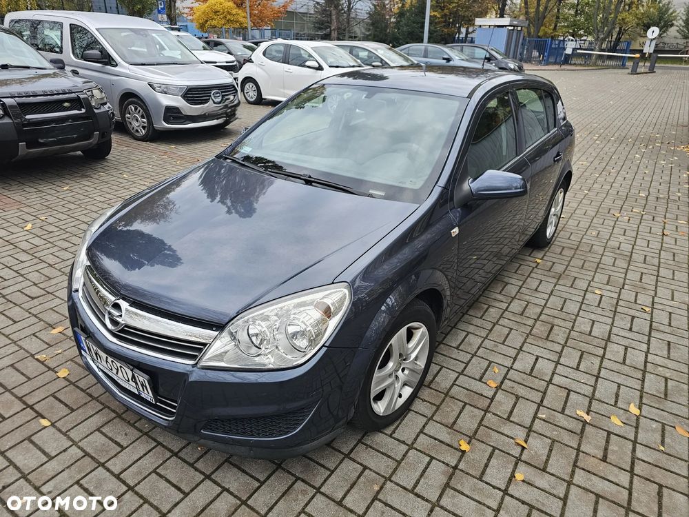 Opel Astra III 1.6 Enjoy - 1