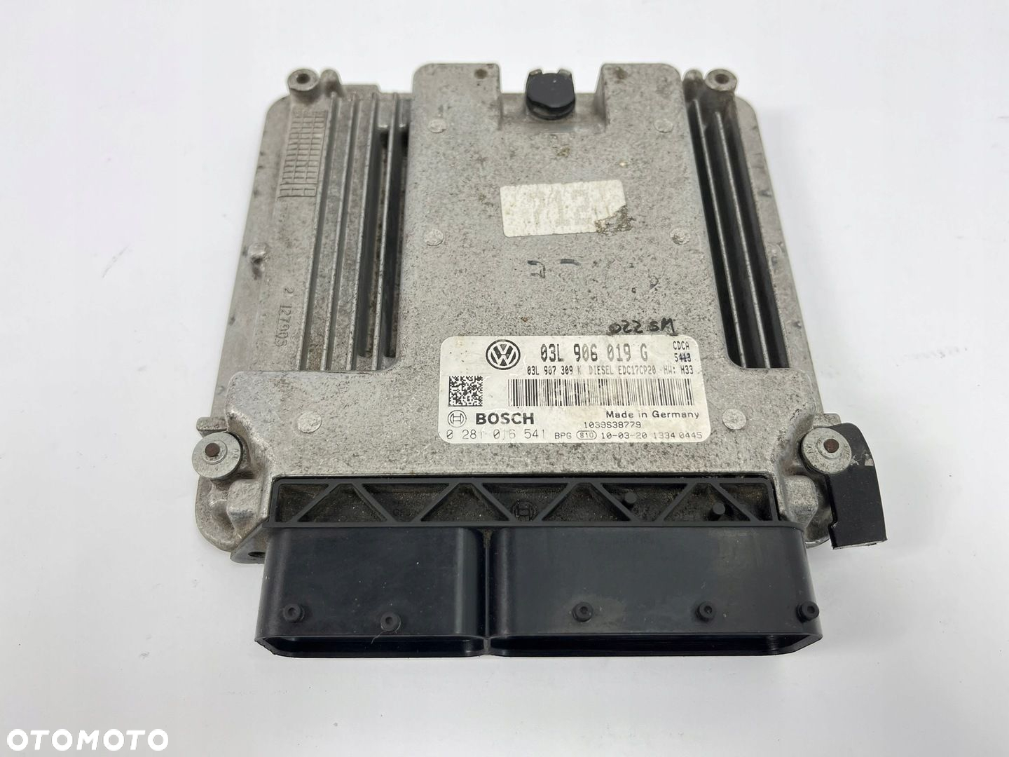ECU KOMPUTER STEROWNIK SILNIKA VW AMAROK 03L906019G 0281016541 - 2