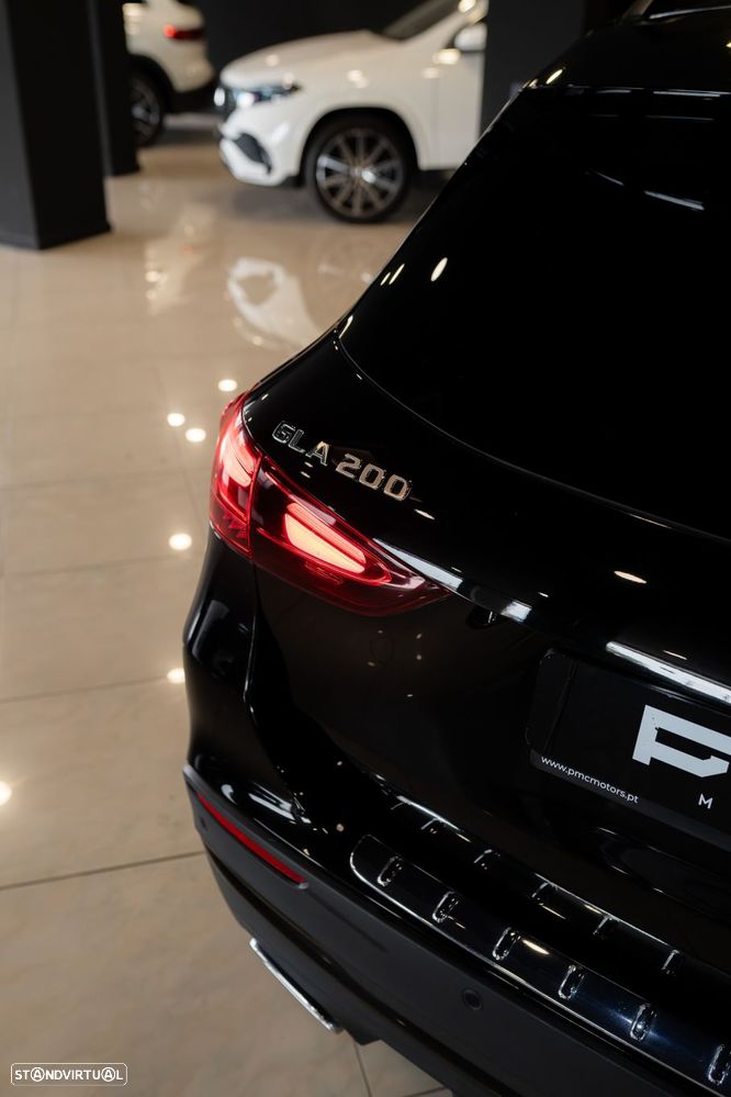 Mercedes-Benz GLA 200 AMG Line - 13