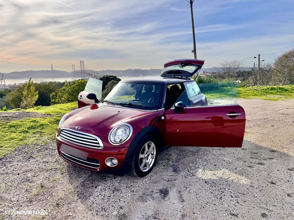 MINI 3 Portas Cooper D - 35