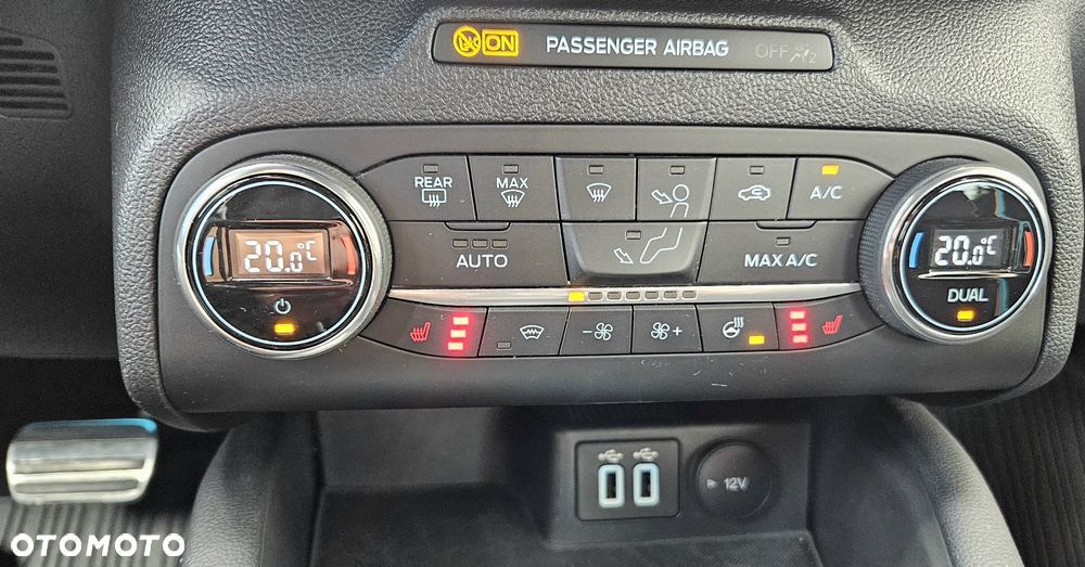 Ford Focus 2.3 EcoBoost S&S ST - 27