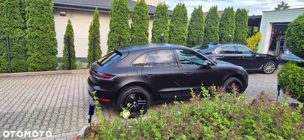 Porsche Macan Standard - 12