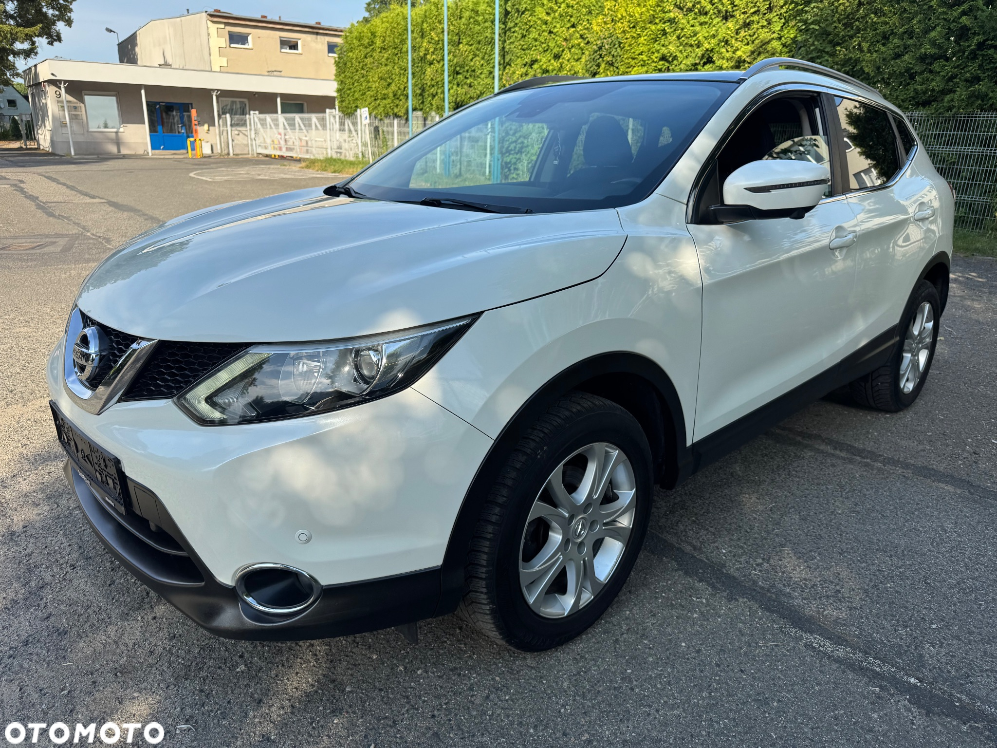 Nissan Qashqai - 2