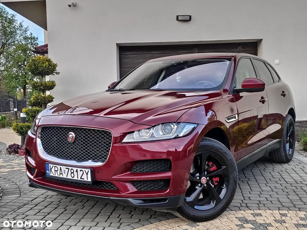 Jaguar F-Pace - 1